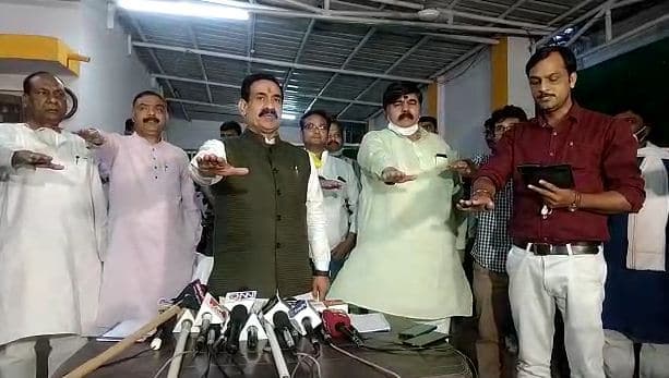 मोदी के लोकल वोकल ‘आत्मनिर्भर भारत’ के अभियान के लिए मंत्री जी का संकल्प