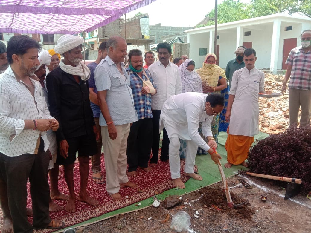 विधायक और पूर्व सांसद के खिलाफ एफआईआर,धारा 144 के उल्लंघन को लेकर मामला दर्ज