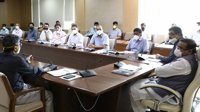 कोरोना संक्रमण रोकने के लिए राज्य स्तर पर होगी नोडल अधिकारी की नियुक्ति,मंत्री ने दिए निर्देश