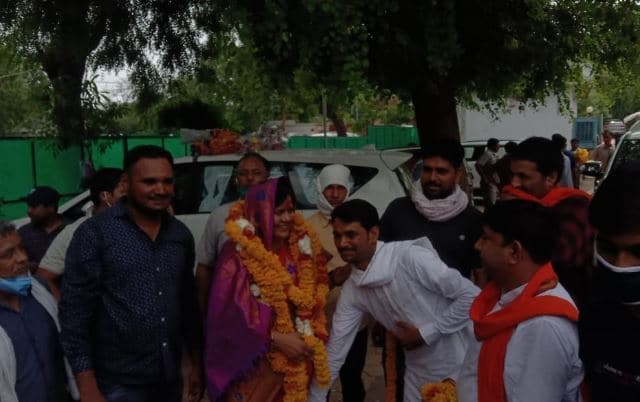 इमरती का अटैक-चूहे की तरह बिल में रहते कांग्रेसी, बिकने-खरीदने का ज्यादा ज्ञान