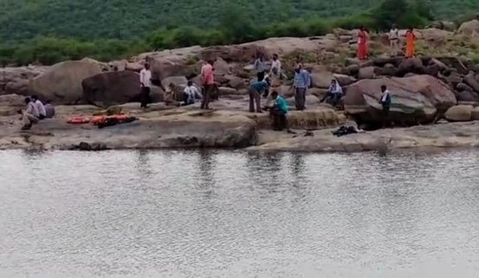 सिंध नदी में तीन युवक लापता, रेस्क्यू जारी