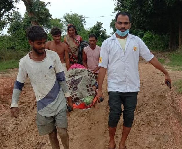 108 फिर बनी संजीवनी, घर में कराई डिलेवरी, जुड़वा बच्चों का जन्म