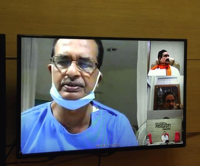 अस्पताल में भी ‘एक्टिव मोड’ में शिवराज, ‘अपराधियों के खिलाफ एक्शन के दिए निर्देश’