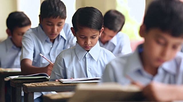 MP: 6 जुलाई से अब हर घर में बजेगी घंटी, स्कूल शिक्षा विभाग ने लिया यह महत्वपूर्ण फैसला