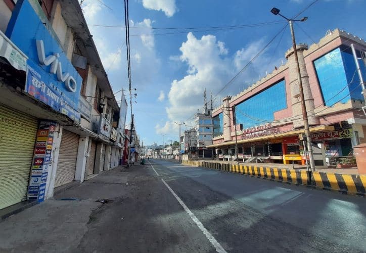 भोपाल में 26 अप्रैल तक बढ़ा कोरोना कर्फ्यू, इस बार ज्यादा सख्ती से होगा पालन