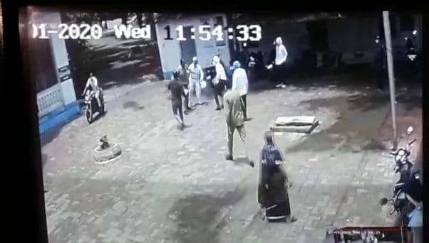 Doctor’s Day पर डॉक्टर से मारपीट, पुलिसकर्मी से हुआ विवाद, CCTV में कैद घटना