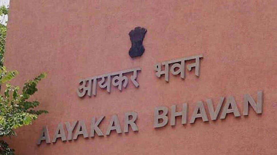 MP में इनकम टैक्स की बड़ी कार्रवाई, भोपाल-इंदौर में सेज ग्रुप के ठिकानों पर छापे