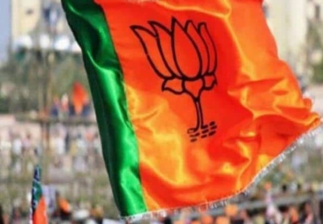 बीजेपी का सज्जन वर्मा पर हमला, कम्प्यूटर बाबा को बताया कपटी