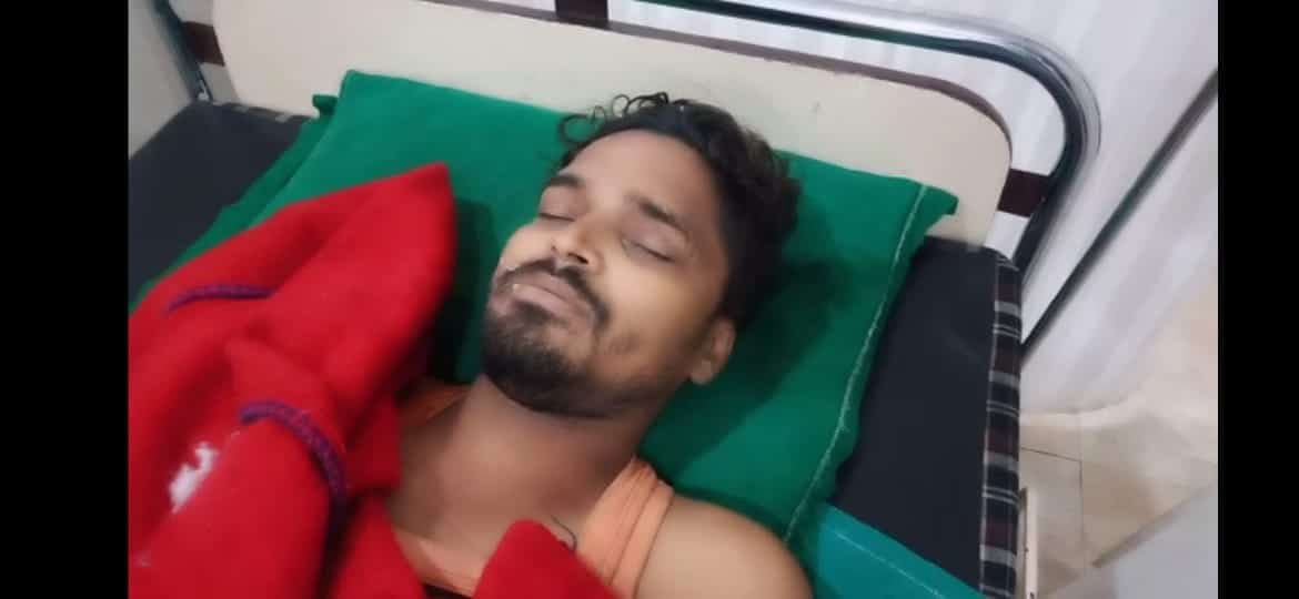 गाली गलौज रोकने पर युवक पर चाकू से हमला, अस्पताल में मौत