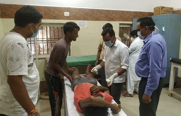 सरकारी रास्ते को लेकर दो पक्षों में गोलीबारी, 2 लोगों की मौत