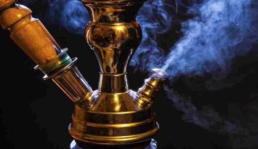 हुक्के ने फैलाया कोरोना, अब तक 24 लोग मिले पॉजिटिव, पूरा गांव सील