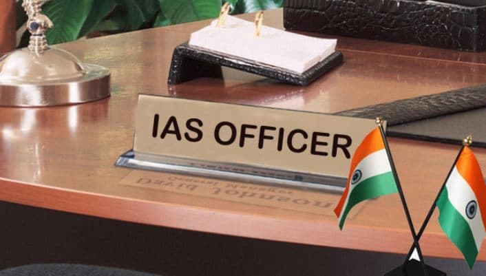 IAS Transfer : दतिया कलेक्टर संजय कुमार का तबादला, इन्हें मिली जिम्मेदारी