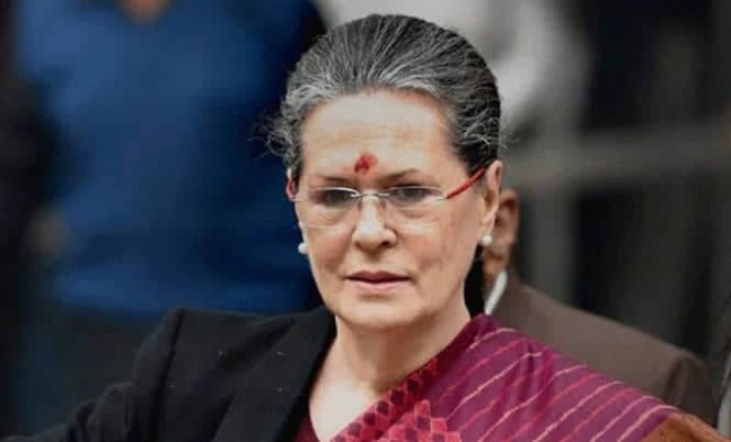 सोनिया गांधी ही बनी रहेंगी कांग्रेस की अंतरिम अध्यक्ष, CWC की बैठक में फैसला