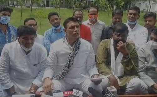 प्रशासन ने पूर्व मंत्री और वर्तमान विधायक को नहीं करने दी प्रेस कांफ्रेंस, शासन-प्रशासन पर पटवारी का तीखा हमला