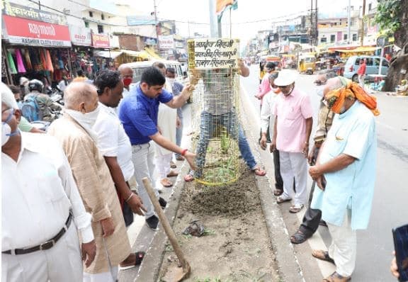 जबलपुर के सोनू दूबे का पौधारोपण अभियान, अबतक लगा चुके है 150 से ज्यादा पौधे