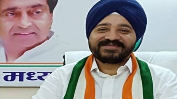 CSP के तबादले पर कांग्रेसी नेता का तंज – प्रदेश में दो तरह के कानून..