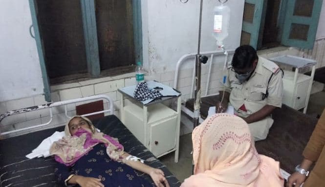 कॉलेज के बाहर गोली मारकर छात्रा का अपहरण, पिता से मांगी 5 लाख की फिरौती