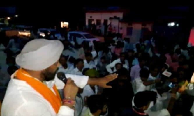 VIDEO: शिवराज के मंत्री से पूछ लिया पार्टी क्यों छोड़ दी..? सभा छोड़ उल्टे पांव लौटना पड़ा