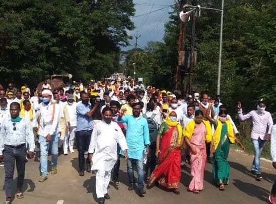 आदिवासी झामसिह की मौत पर इंसाफ मांगने मुख्यालय में जुटा सर्व आदिवासी समाज