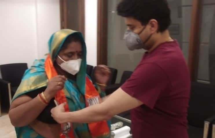 उपचुनाव के ऐलान से पहले कांग्रेस को झटका, पूर्व विधायक भाजपा में शामिल