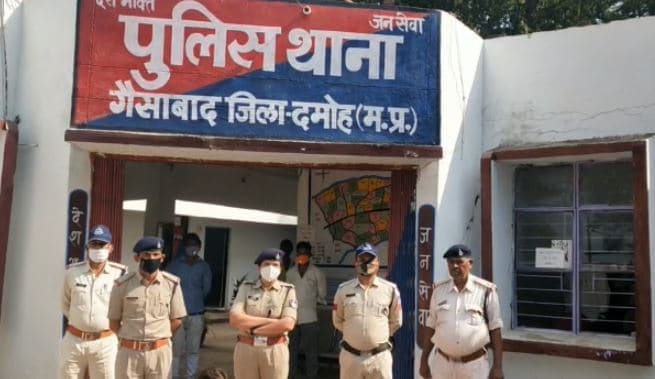 नाबालिग से दुराचार के आरोपी गिरफ्तार, वीडियो बनाकर किया था वायरल