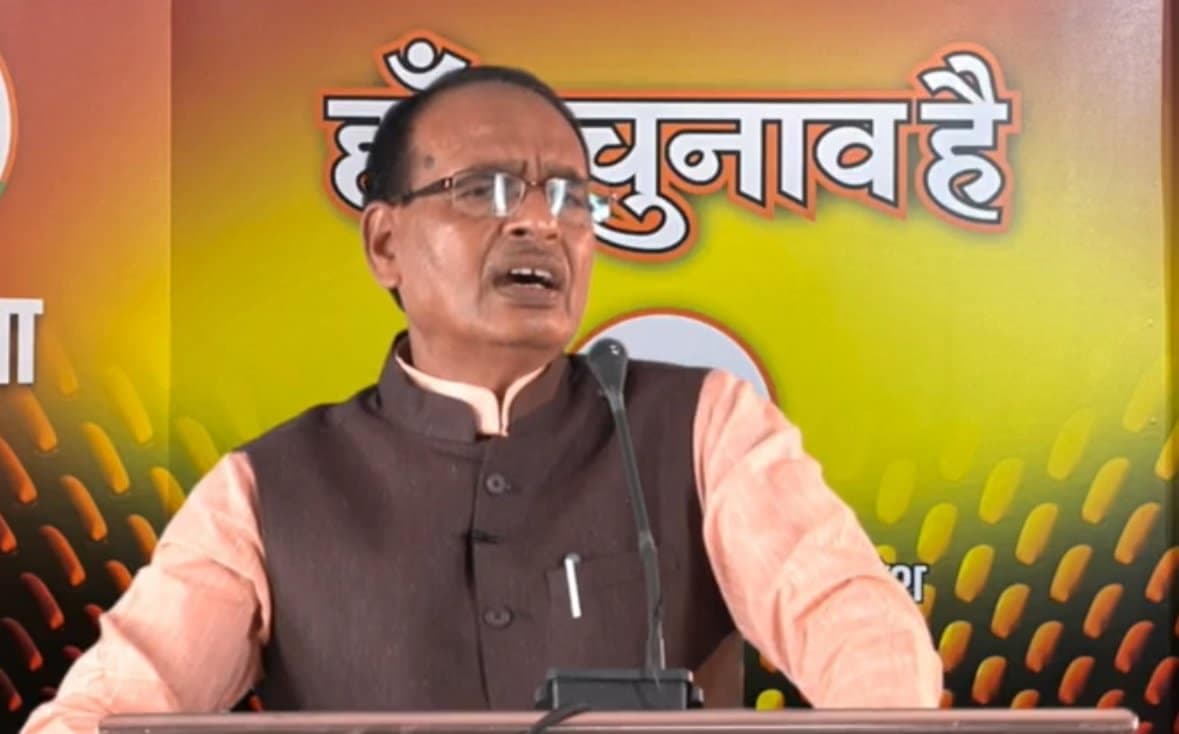 शिवराज सिंह चौहान का कमलनाथ पर पलटवार- वाशिंग पाउडर इस्तेमाल के बाद भी नहीं धुलेंगे उनके दाग