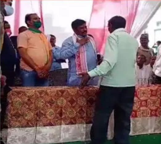 इमरती देवी के लिए वोट मांगने गए मंत्री भारत सिंह कुशवाह को झेलना पड़ा विरोध, वीडियो वायरल