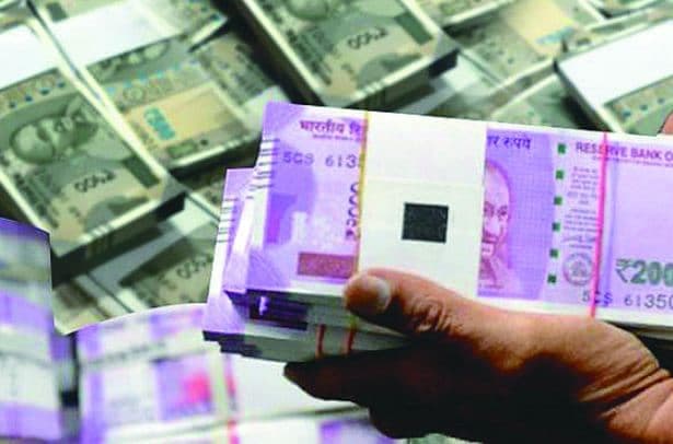सुरखी उपचुनाव: एफएसटी की बड़ी कार्रवाई, 36 लाख से अधिक का कैश पकड़ा