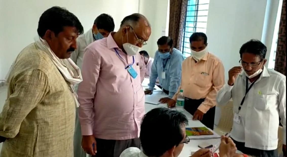 बमोरी से कांग्रेस प्रत्याशी कन्हैयालाल अग्रवाल ने दाखिल किया नामांकन