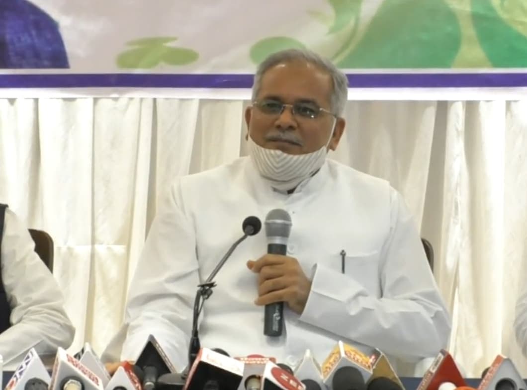 छत्तीसगढ़ सीएम का सिंधिया पर हमला , जिसे अदना से कार्यकर्ता ने धूल चटा दी वो क्या किसी को धूल चटायेगा