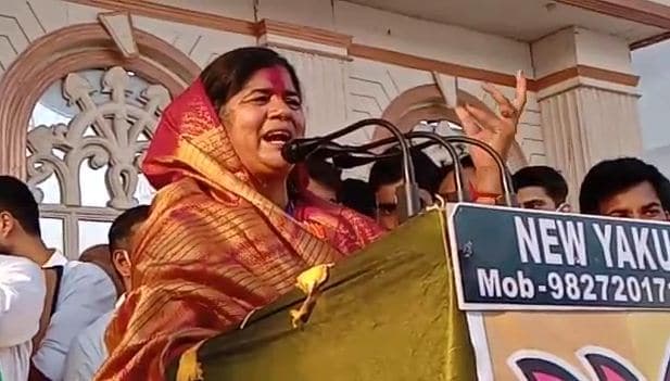 इमरती देवी के बिगड़े बोल, कहा-शराबी कबाड़ी जैसे लुच्चे लफंगे बन गए कमलनाथ