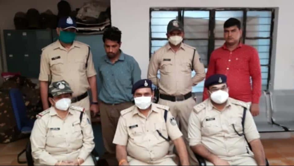 चार लाख की चोरी का जबलपुर पुलिस ने किया खुलासा, आरोपी धराया