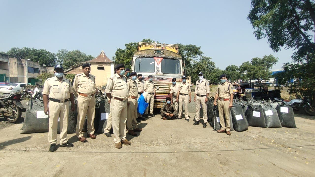 नशे के कारोबारियों के खिलाफ झाबुआ पुलिस की बड़ी कार्रवाई