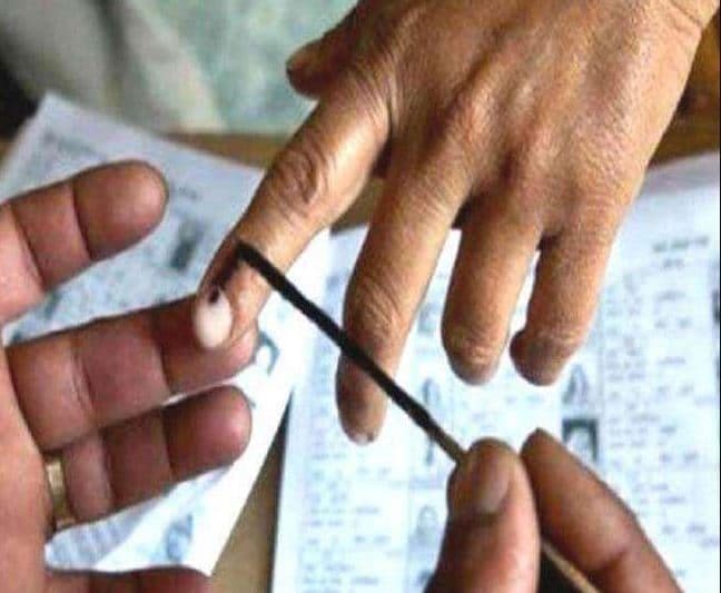 उपचुनाव में लगेगी शिक्षकों की ड्यूटी, जिला निर्वाचन अधिकारी को सौंपी सेवाएं