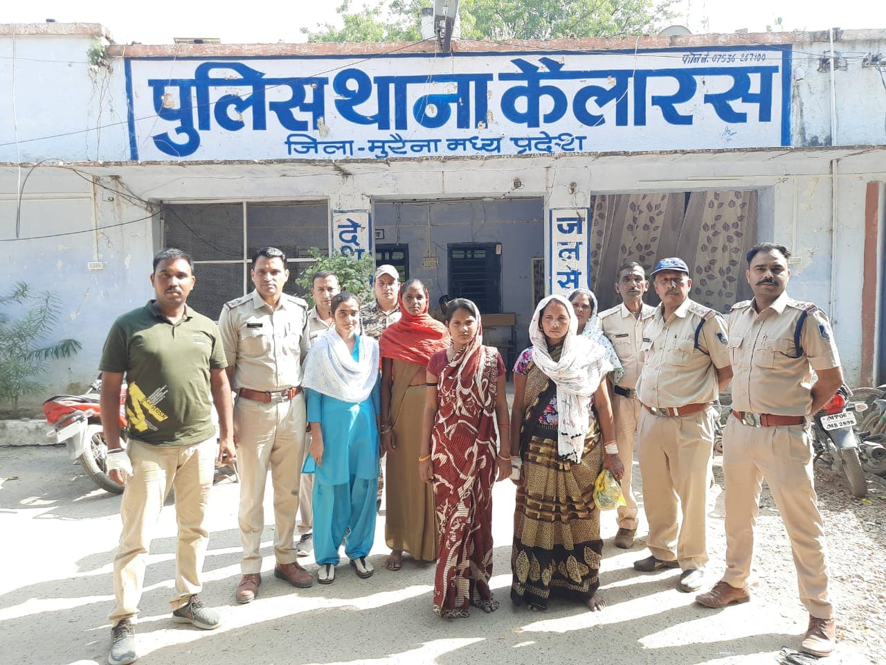 मुरैना पुलिस की कार्रवाई,बलात्कार की धमकी देकर लूट करने वाली महिला गैंग गिरफ्तार