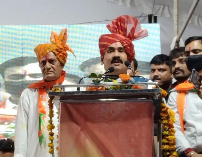 कमलनाथ पर जमकर बरसे नरोत्तम, कहा-15 माह में 15 मिनट के लिए ग्वालियर चंबल नहीं आए अब वोट मांग रहे