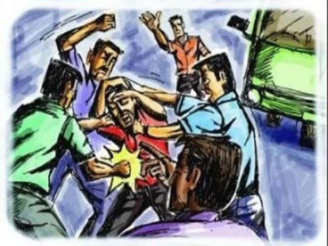 जबलपुर हाई कोर्ट जस्टिस के स्टेनो से मारपीट तो उसकी पत्नी के साथ छेड़छाड़