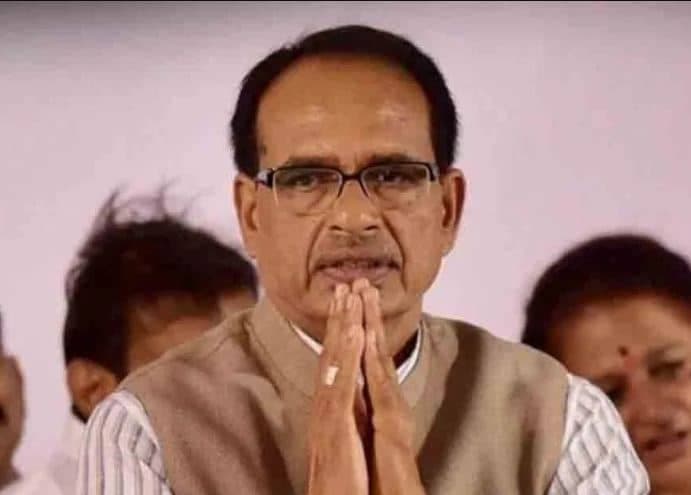 शिवराज सिंह चौहान का पलटवार, हाँ..मैं हूं भूखे-नंगे घर का, इसीलिए उनका दुःख-दर्द समझता हूं
