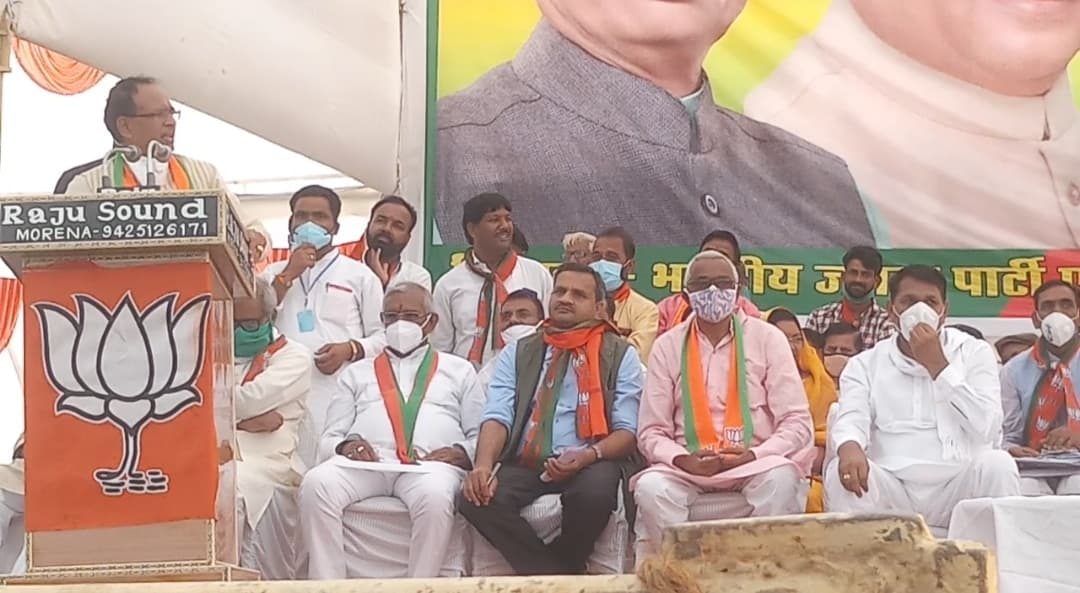 CM Shivraj का कमलनाथ पर तंज, कहा- तुम तो ठहरे परदेसी साथ क्या निभाओगे