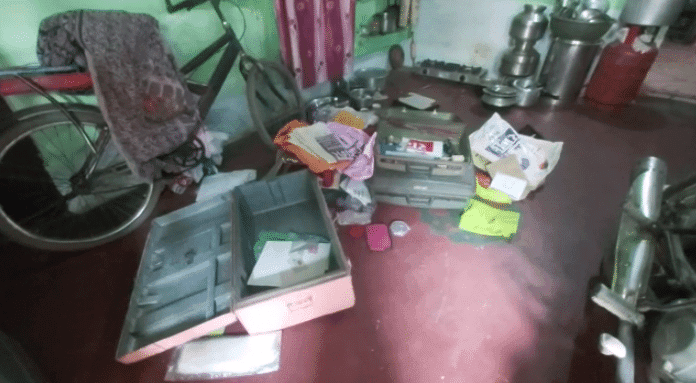 Damoh : चोरों का शिकार बना सुना घर, कैश और सोने-चांदी पर किया हाथ साफ