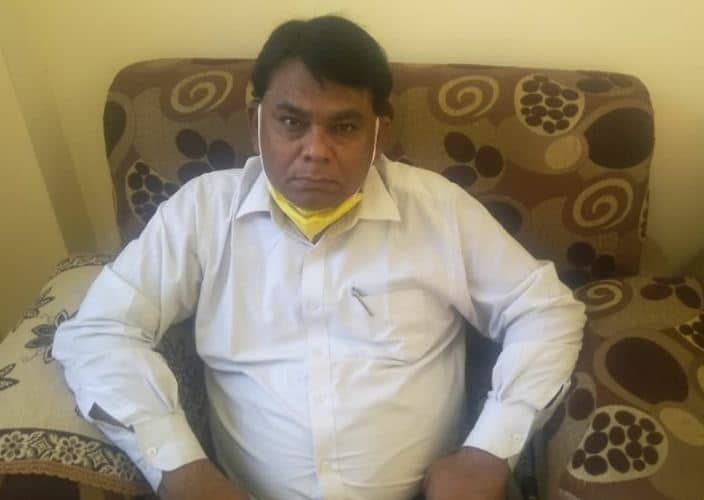 सरकारी आवास में रिश्वत लेते सहायक संचालक रंगेहाथ गिरफ्तार