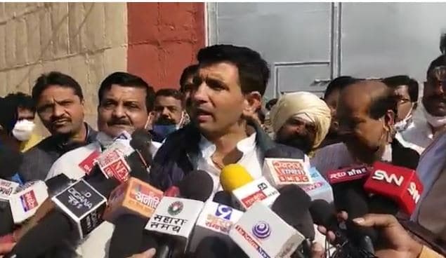 Indore News : जेल में छलके कंप्यूटर बाबा के आंसू, जीतू पटवारी बोले- कांग्रेस खड़ी है साथ