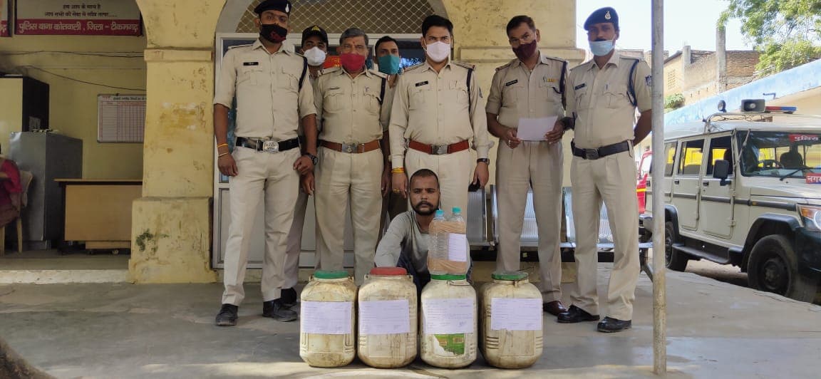 आदतन अपराधी 60 लीटर शराब के साथ गिरफ्तार