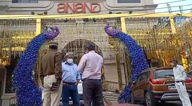 इंदौर का आनंद ज्वेलर्स 7 दिन के लिए बंद, 20 कर्मचारियों की कोरोना रिपोर्ट पॉजिटिव आने से हड़कंप