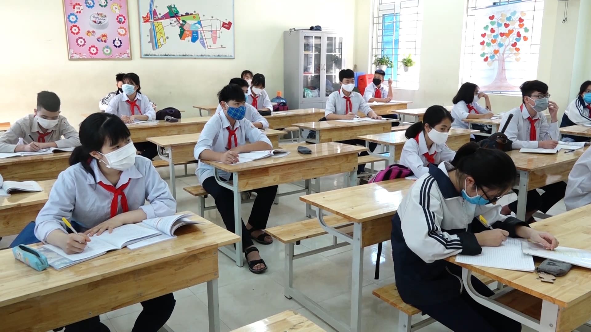 School Reopen In MP: इस दिन से खुलेंगे स्कूल, स्कूल शिक्षा मंत्री इंदर सिंह परमार ने दिए संकेत