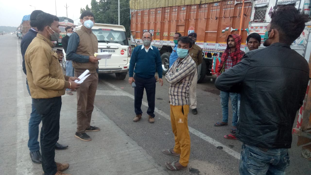 यूपी से बालाघाट आ रहे चार ट्रक धान को सिहोरा प्रशासन ने किया जब्त