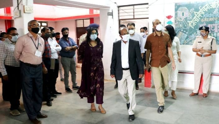 मांधाता उपचुनाव रिजल्ट : दो कक्षों में 7-7 टेबलों पर होगी मतगणना, तैयारियां पूरी