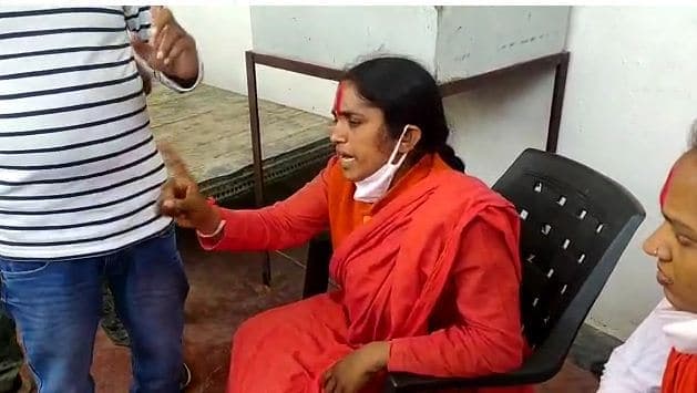 जनसंपर्क करने से रोकने पर भड़कीं राम सिया भारती, पुलिस पर लगाए गंभीर आरोप