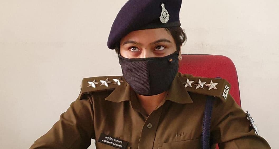 पुलिस की कला प्रतियोगिता में हिस्सा लेने उत्साहित दिखे बच्चे, अब तक 250 प्रतिभागियों ने भेजे आवेदन