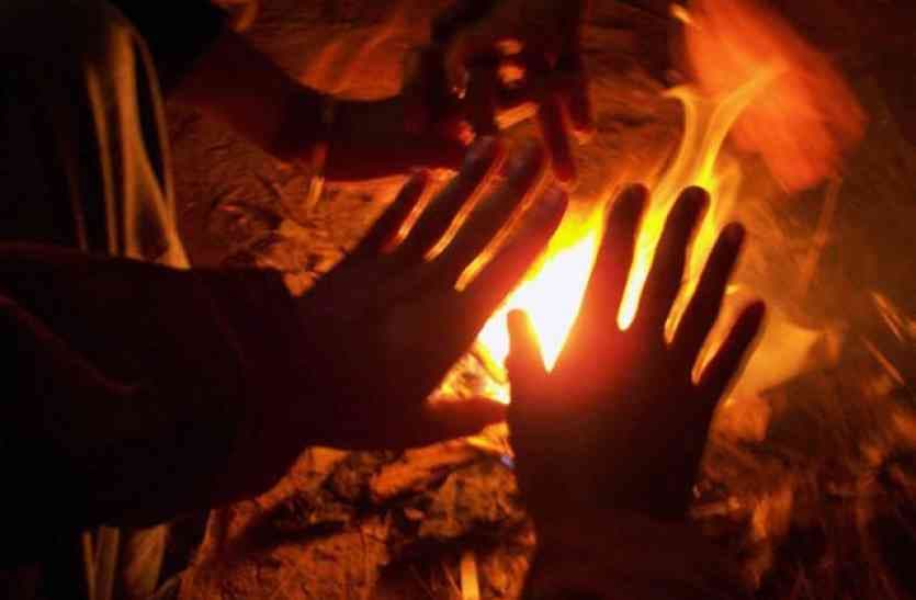 MP Weather Update : ठंड ने बढ़ाई ठिठुरन, तापमान लुढ़का, बारिश के आसार